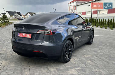 Позашляховик / Кросовер Tesla Model Y 2021 в 