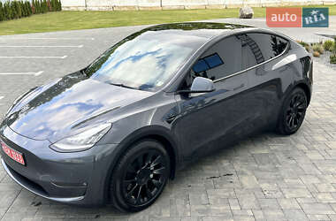 Позашляховик / Кросовер Tesla Model Y 2021 в 