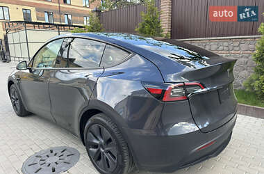 Внедорожник / Кроссовер Tesla Model Y 2024 в 