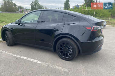 Внедорожник / Кроссовер Tesla Model Y 2024 в Киеве