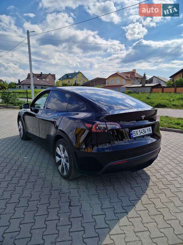 Позашляховик / Кросовер Tesla Model Y 2023 в Хмельницькому