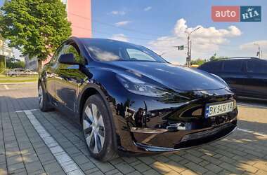 Внедорожник / Кроссовер Tesla Model Y 2023 в 