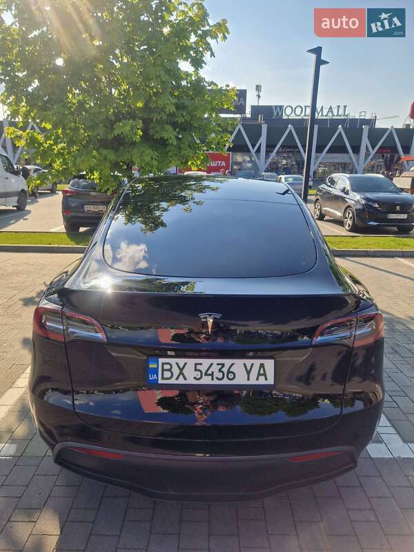 Позашляховик / Кросовер Tesla Model Y 2023 в Хмельницькому