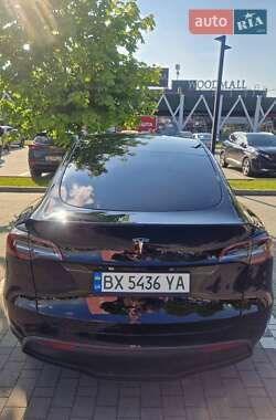 Внедорожник / Кроссовер Tesla Model Y 2023 в 
