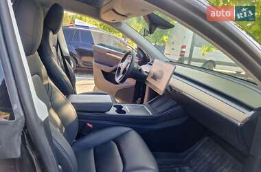Внедорожник / Кроссовер Tesla Model Y 2023 в 
