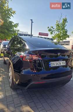 Внедорожник / Кроссовер Tesla Model Y 2023 в 