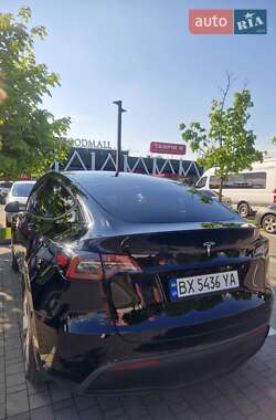 Внедорожник / Кроссовер Tesla Model Y 2023 в 