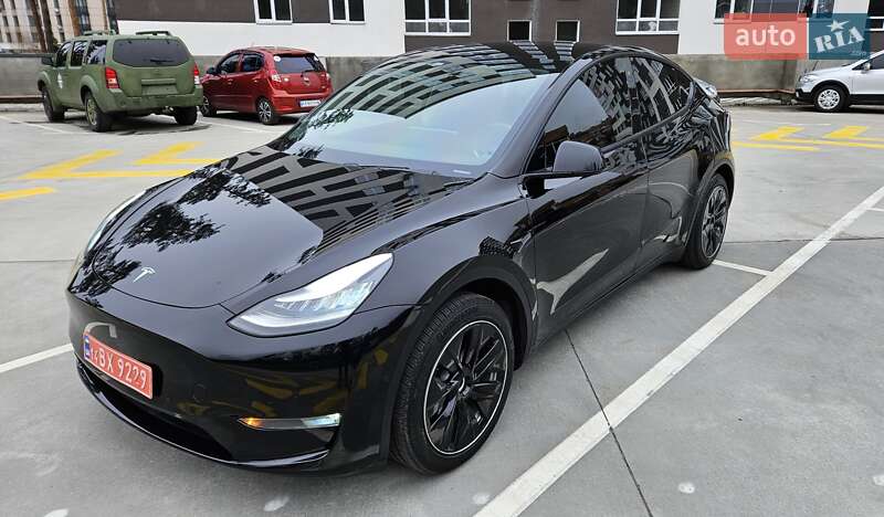 Внедорожник / Кроссовер Tesla Model Y 2020 в 