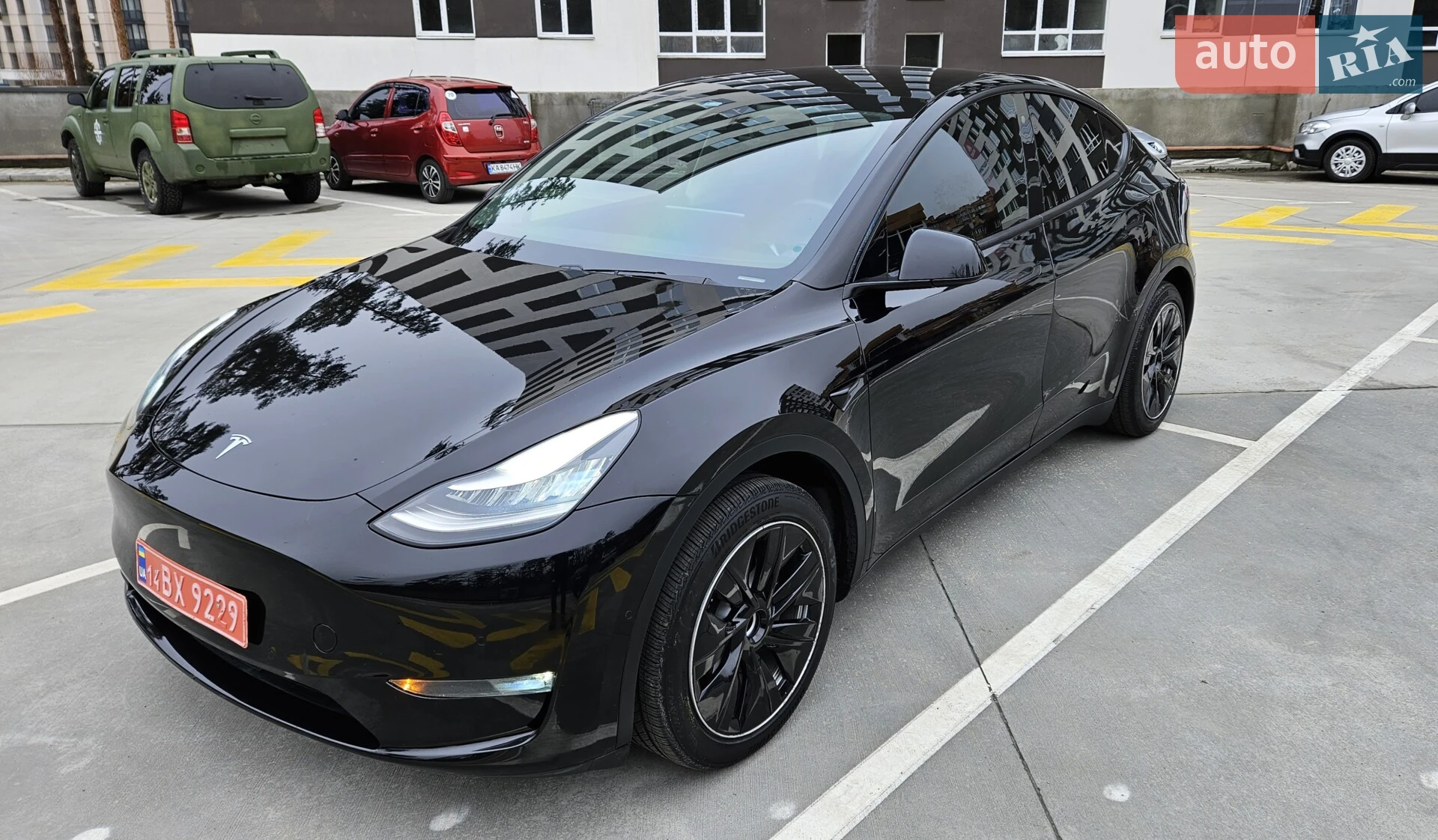 2020 Tesla Model Y - фото 1