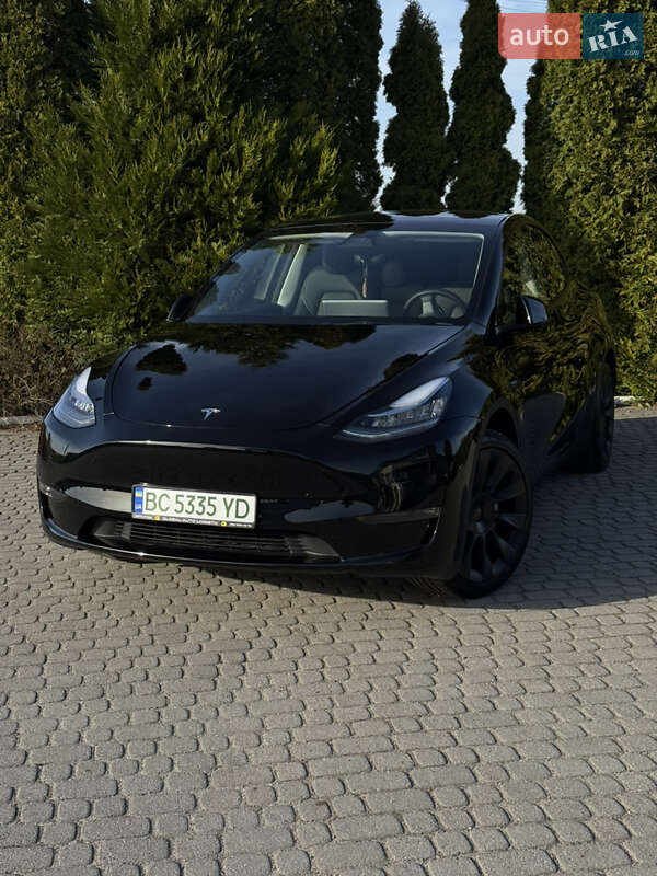 Внедорожник / Кроссовер Tesla Model Y 2023 в Львове
