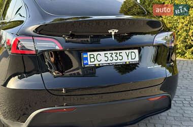 Внедорожник / Кроссовер Tesla Model Y 2023 в 