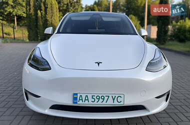 Внедорожник / Кроссовер Tesla Model Y 2022 в 