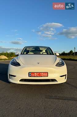 Внедорожник / Кроссовер Tesla Model Y 2022 в 