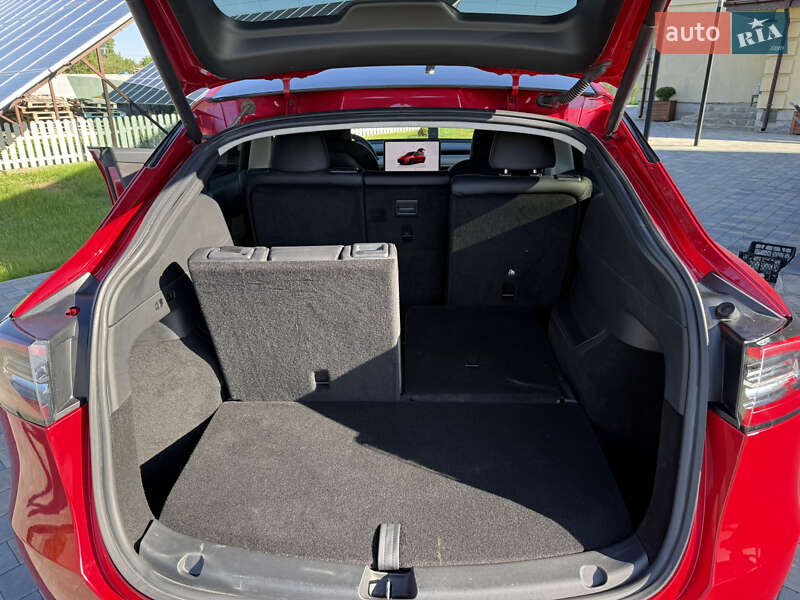 Внедорожник / Кроссовер Tesla Model Y 2023 в Днепре