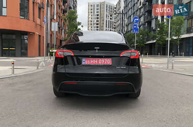 Позашляховик / Кросовер Tesla Model Y 2022 в 