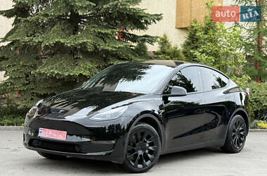 Позашляховик / Кросовер Tesla Model Y 2023 в Тернополі