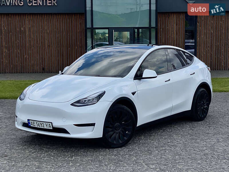 Внедорожник / Кроссовер Tesla Model Y 2023 в Днепре