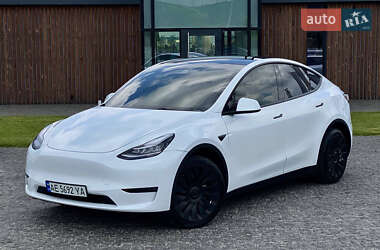 Внедорожник / Кроссовер Tesla Model Y 2023 в 