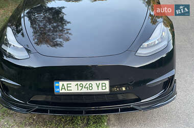 Внедорожник / Кроссовер Tesla Model Y 2023 в 