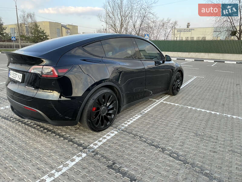 Внедорожник / Кроссовер Tesla Model Y 2022 в Киеве