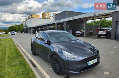 Внедорожник / Кроссовер Tesla Model Y 2021 в 