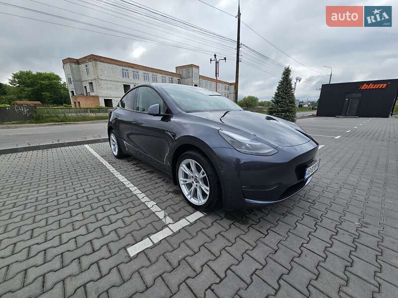 Внедорожник / Кроссовер Tesla Model Y 2023 в Виннице фото 4 Внедорожник / Кроссовер Tesla Model Y 2023 в Виннице