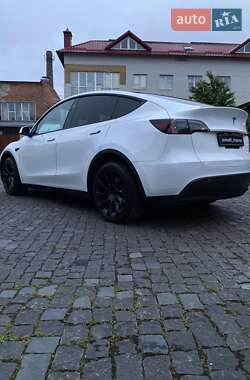 Внедорожник / Кроссовер Tesla Model Y 2023 в 