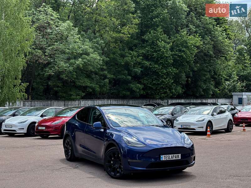 Tesla Model Y 2022
