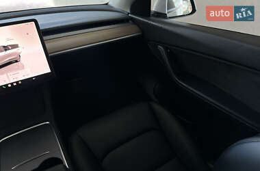 Внедорожник / Кроссовер Tesla Model Y 2023 в 