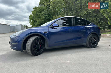 Внедорожник / Кроссовер Tesla Model Y 2020 в 