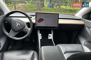 Внедорожник / Кроссовер Tesla Model Y 2020 в 