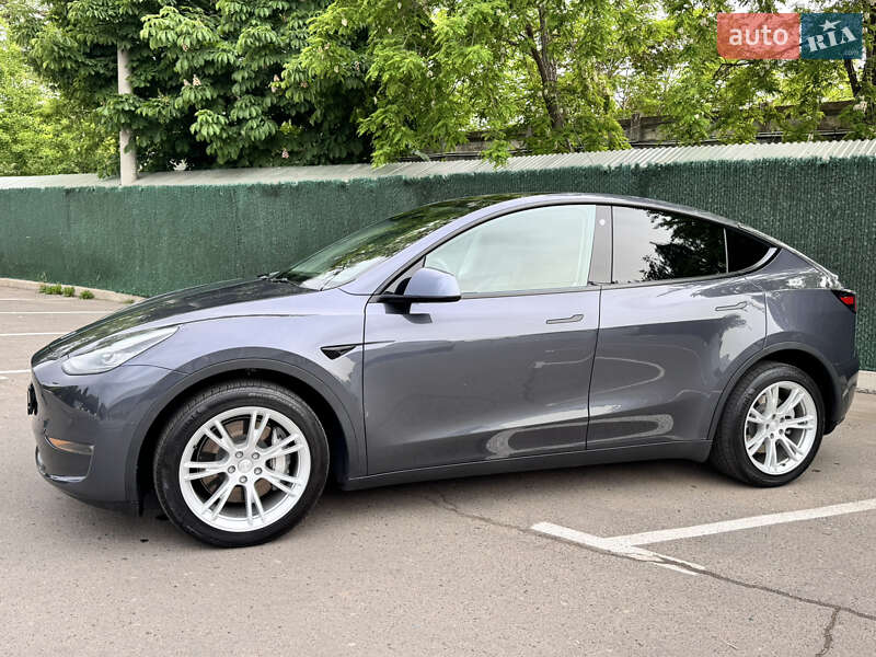 Позашляховик / Кросовер Tesla Model Y 2021 в Одесі