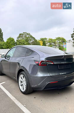 Внедорожник / Кроссовер Tesla Model Y 2021 в 