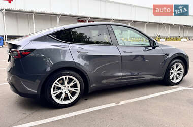 Внедорожник / Кроссовер Tesla Model Y 2021 в 