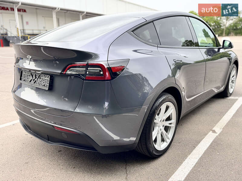 Позашляховик / Кросовер Tesla Model Y 2021 в Одесі
