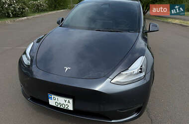 Внедорожник / Кроссовер Tesla Model Y 2021 в 