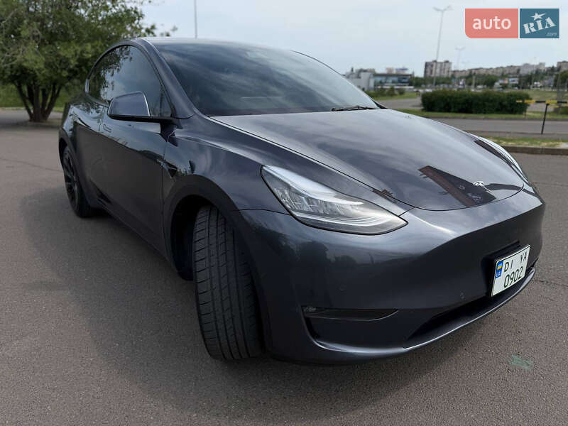 Внедорожник / Кроссовер Tesla Model Y 2021 в Кривом Роге