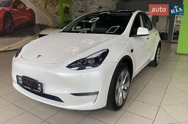 Позашляховик / Кросовер Tesla Model Y 2024 в Києві