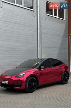 Позашляховик / Кросовер Tesla Model Y 2021 в 