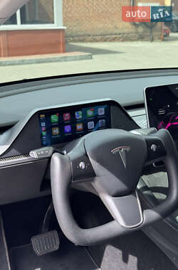 Позашляховик / Кросовер Tesla Model Y 2021 в 