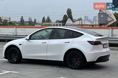 Внедорожник / Кроссовер Tesla Model Y 2022 в 