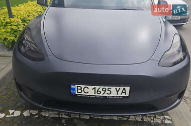 Позашляховик / Кросовер Tesla Model Y 2021 в Львові