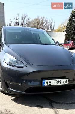 Внедорожник / Кроссовер Tesla Model Y 2021 в Новомосковске