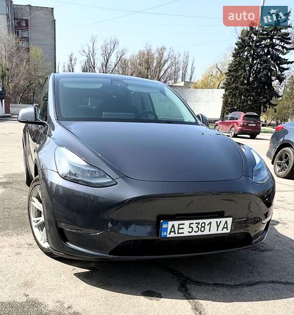 Внедорожник / Кроссовер Tesla Model Y 2021 в Новомосковске