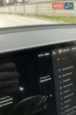 Внедорожник / Кроссовер Tesla Model Y 2021 в 