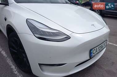 Внедорожник / Кроссовер Tesla Model Y 2021 в 