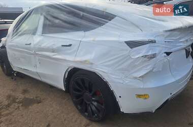 Внедорожник / Кроссовер Tesla Model Y 2022 в 