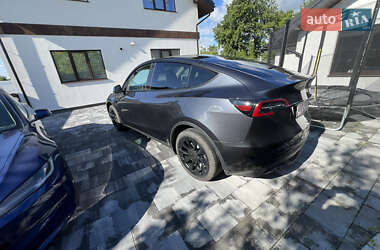 Внедорожник / Кроссовер Tesla Model Y 2024 в 