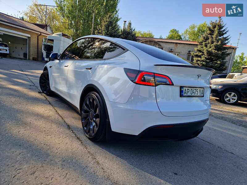 Внедорожник / Кроссовер Tesla Model Y 2022 в Днепре фото 6 Внедорожник / Кроссовер Tesla Model Y 2022 в Днепре