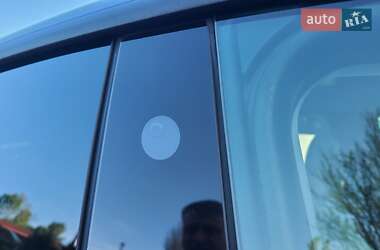Позашляховик / Кросовер Tesla Model Y 2020 в 